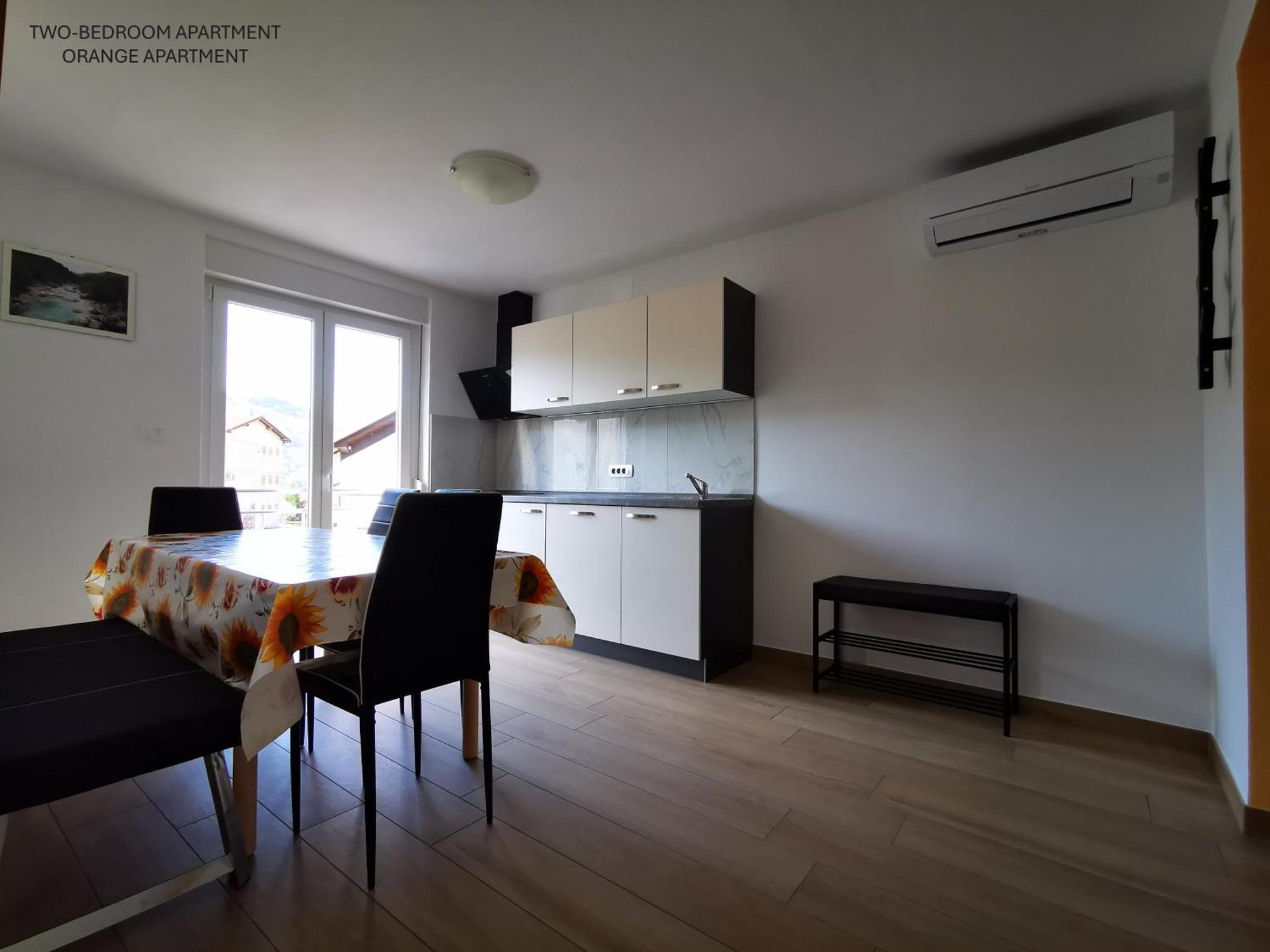 Apartment And Room Anica Tolmin Exterior foto